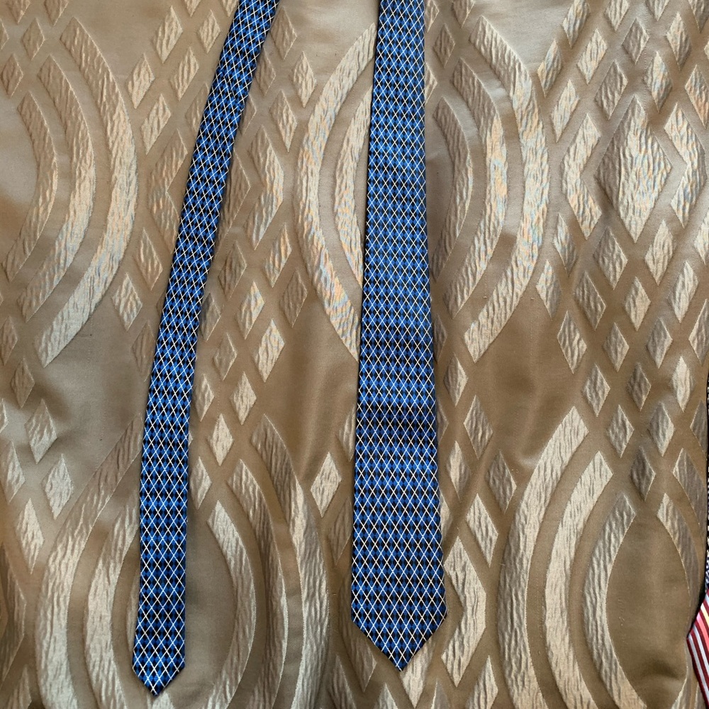 🤪 3 for $25 Ben Sherman Necktie blue/orange/white